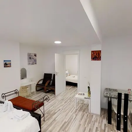 Apartment Sun Bucharest