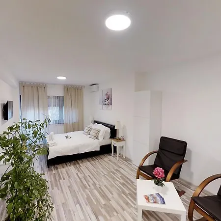 Sun Apartment